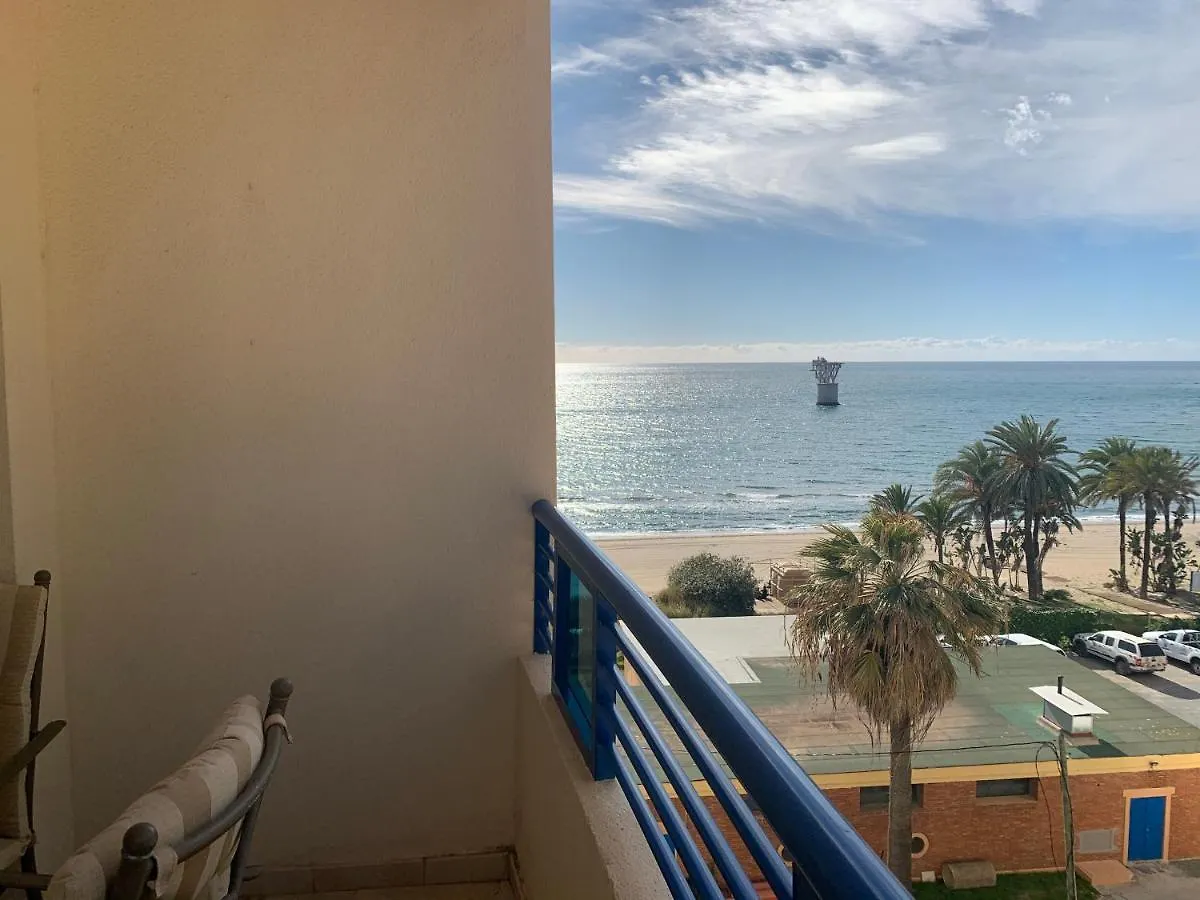 Lujo En Banana Beach Primera Linea De Playa Marbella Spain